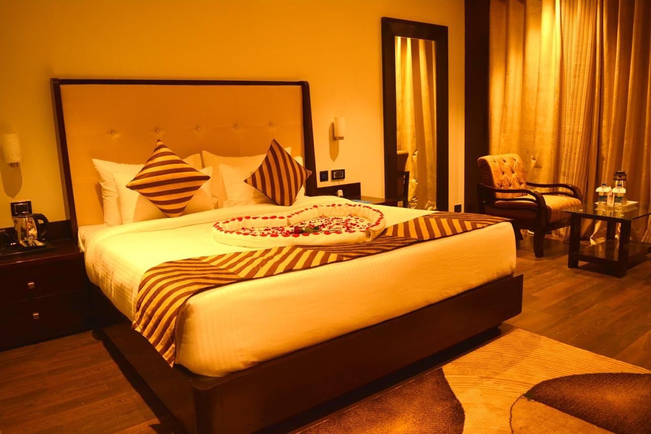 Hotel Vennington Court Rāipur Εξωτερικό φωτογραφία