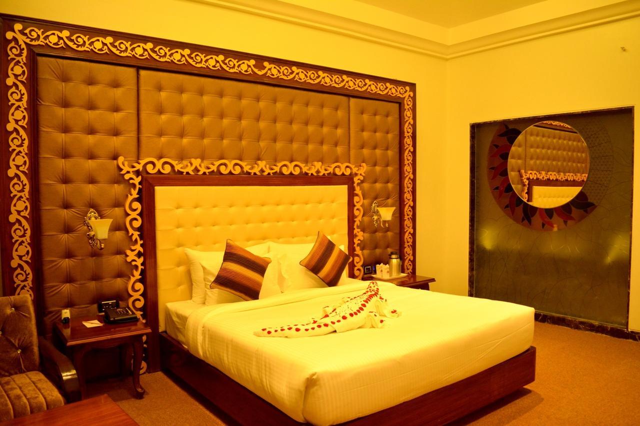 Hotel Vennington Court Rāipur Εξωτερικό φωτογραφία